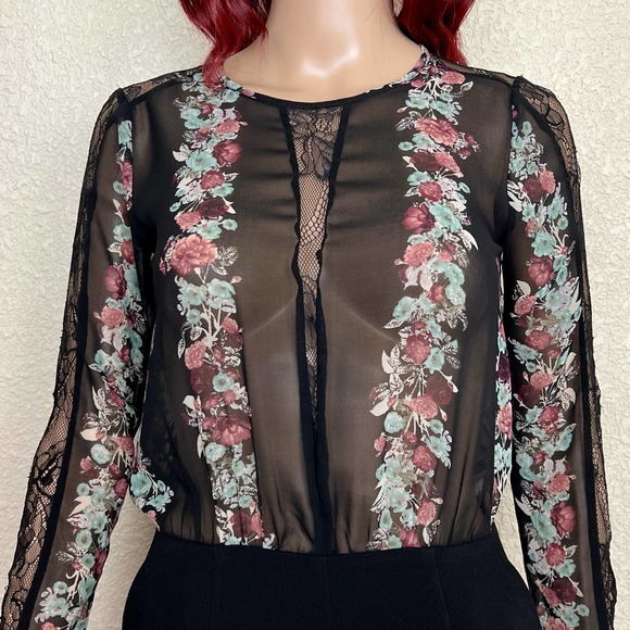 BCBGeneration Floral Georgette & Crepe Romper size 0 Black Sheer Dressy Lace - Picture 5 of 13